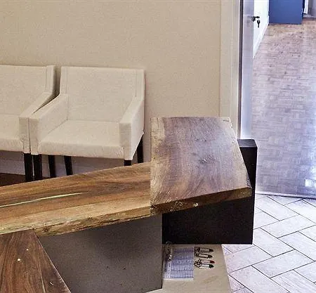 Residenza I Rioni בית הארחה 2*
